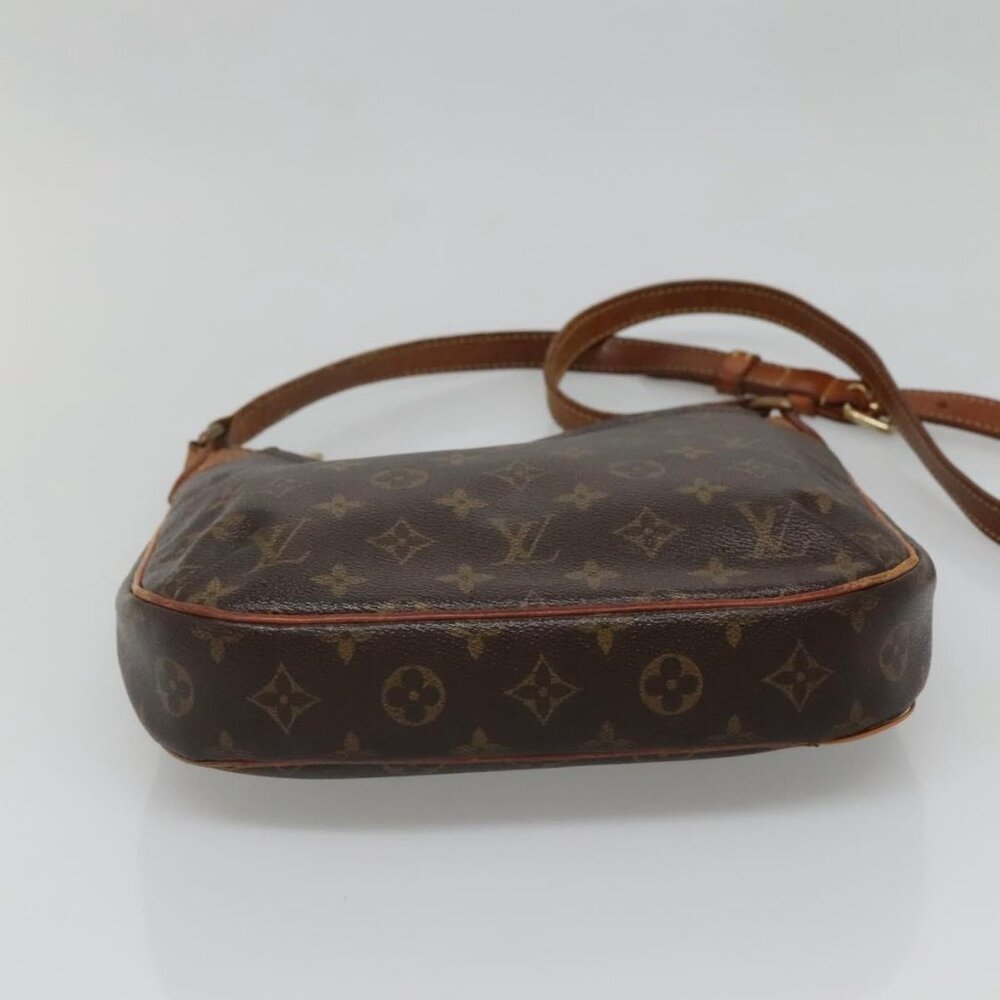 Authentic LOUIS VUITTON Monogram Odeon PM Shoulder Bag M56390 LV - Picture 12 of 16